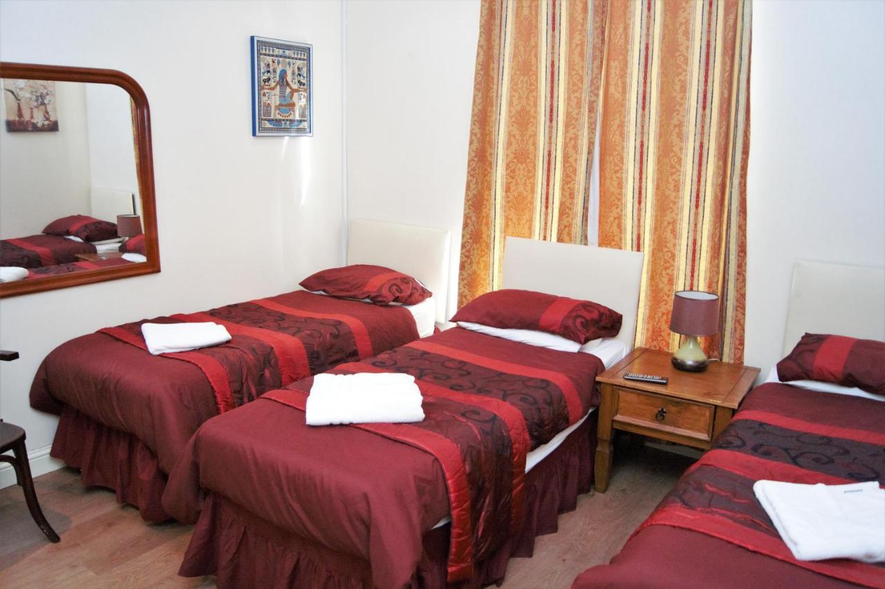 The Dharma Lodge Enfield Buitenkant foto